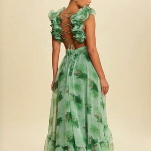 Edite Mode Sage Backless Maxi Dress